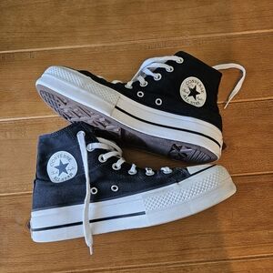 Women Black Converse Chuck Taylor All Star Platform Shoes Size 7.5